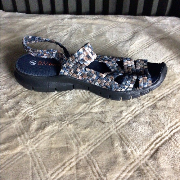 Bernie Mev Women's Cindy Flat Sandal size 40 Like New. Beach casual - Picture 2 of 6